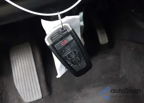 2018 Ford Fusion Hybrid Se z USA, uszkodzony, nr VIN 3FA6P0LU3JR171708